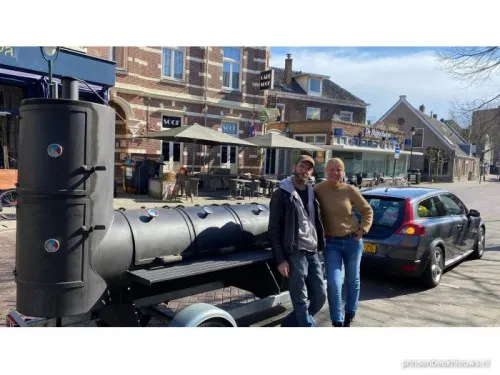 edward en floor bij hun vertrek maart 2022