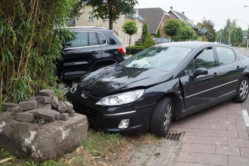 f8uie9sycxvr5z9tfr9yksegb dsc08727