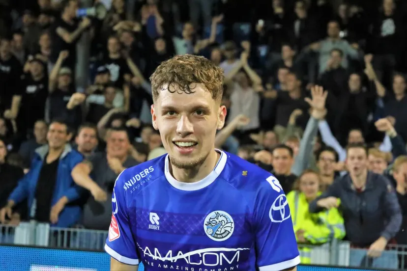 fcdb 0 16 az 810 2 1024x683 1