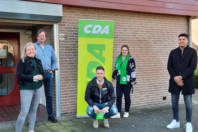 foto bezoek rene peters