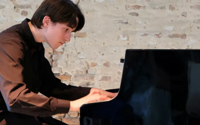 ilja fialko 2 915x518 1