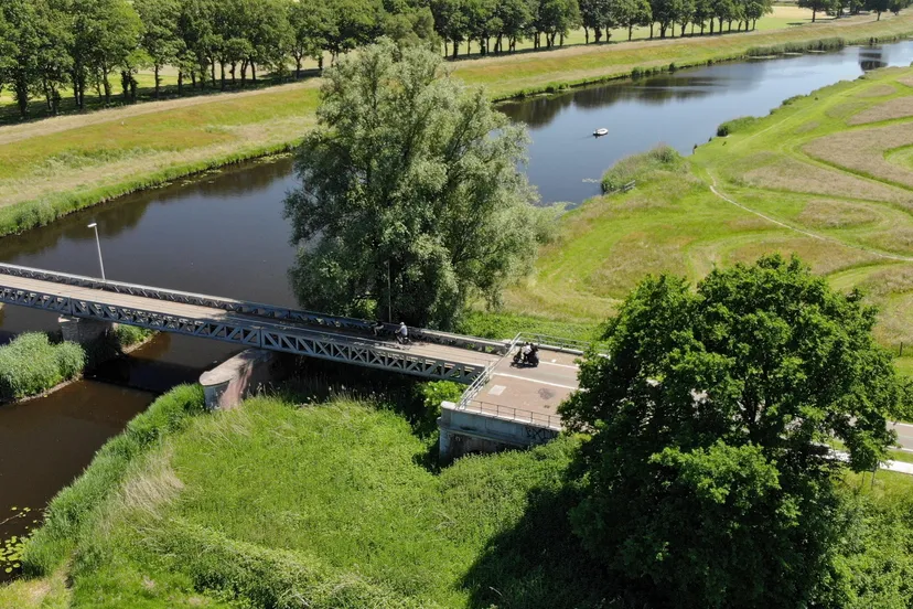 kanaal brug 1