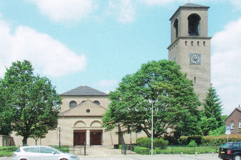 kerk nieuwkuijk18082019