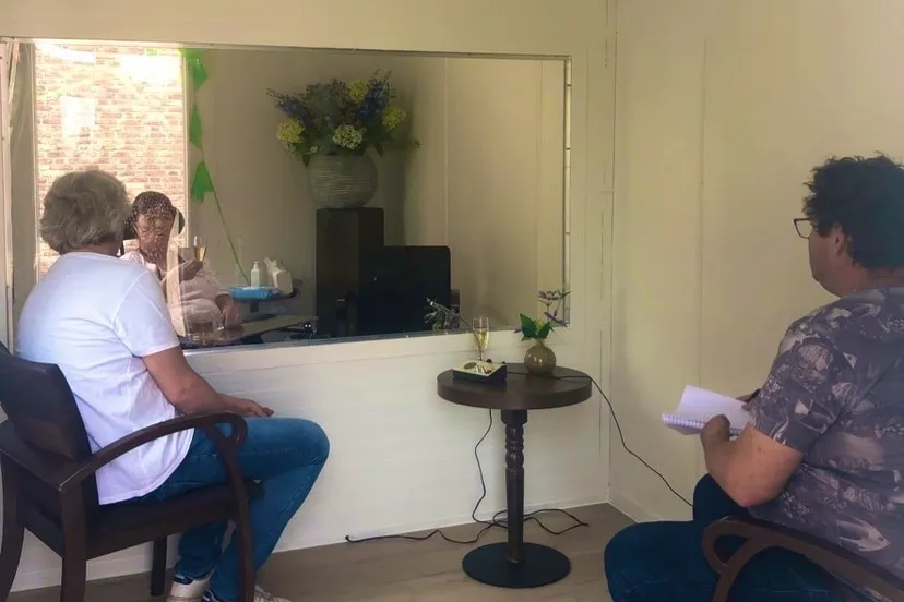 kletscabine in drunen