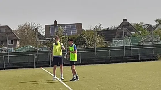 la thijn schalken h4c mag anoniem hockey wedstrijd fluiten kopie