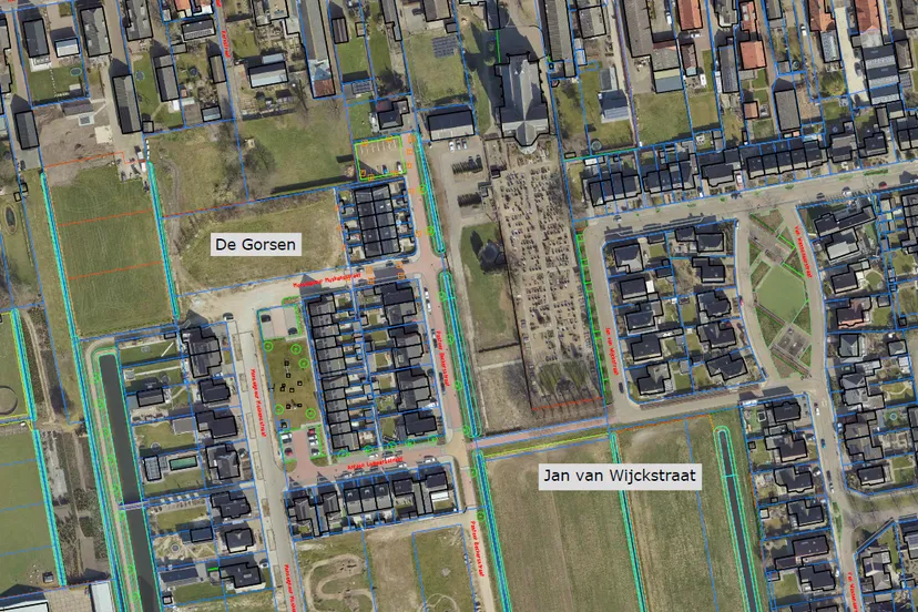 luchtfoto 30 woningen elshout