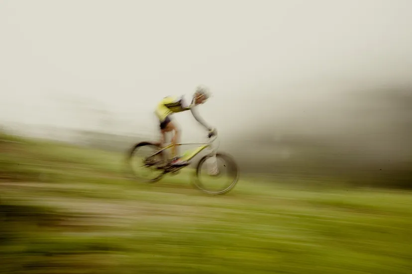 mountain bike 594161 1280