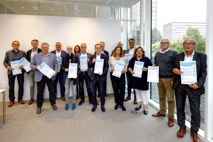 ondertekeningtaalnetwerk 8 2048x1365 1