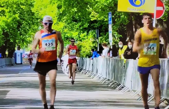 podebrady2021 05 16paul naast latere winnaarcid cd1f011b 0fd7 4078 827d 29a2811c83c8 at drukkerijriezebos