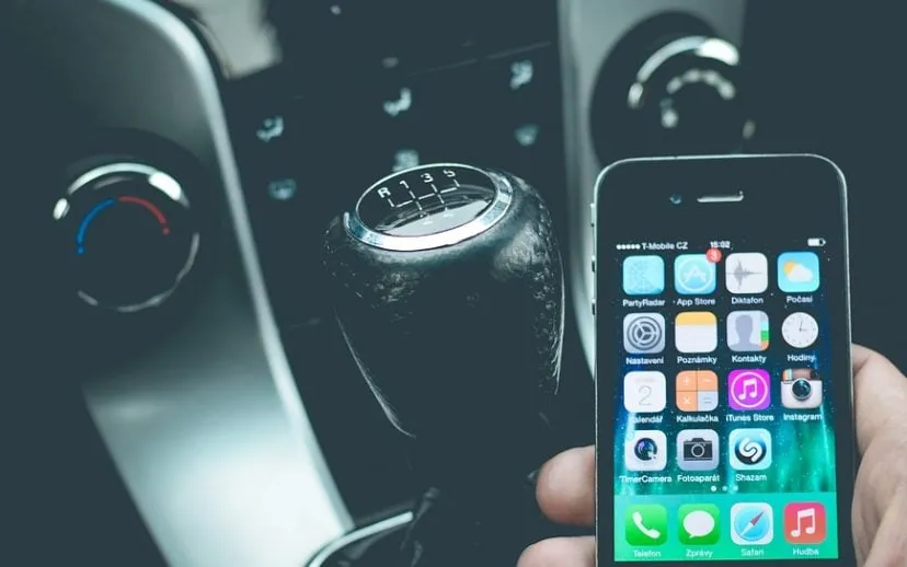 smartphone 1285344 960 720 915x518 1