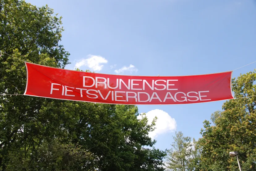 spandoek drunense fietsvierdaagse