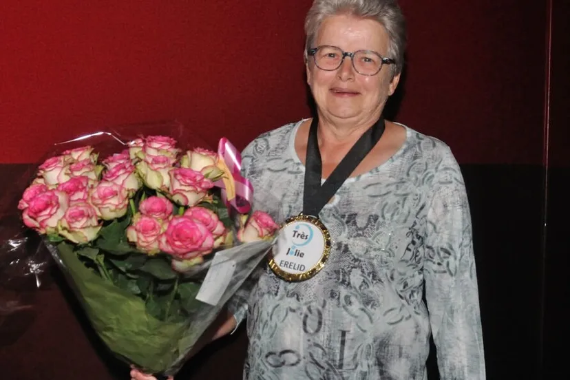 tresjolie76goot 891x1024 1