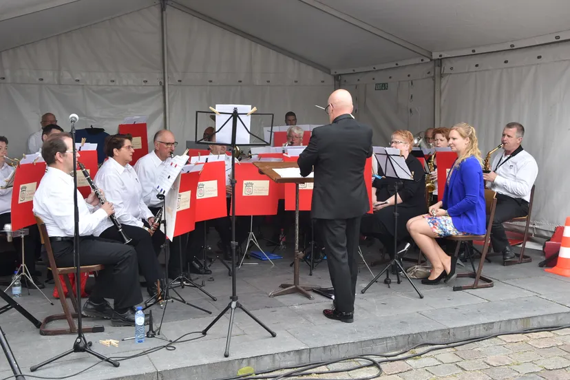 vismarktconcert 2018 harmonie de eendracht olv dirigent ad van beek 1