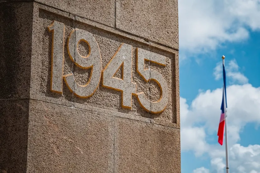 monument 3396613 1280