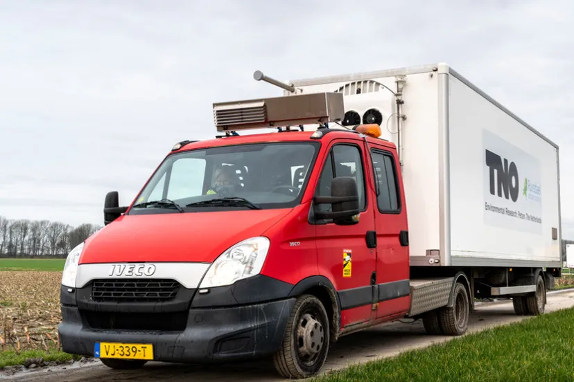 2024 12 09a tno foto meetwagen buitenkant