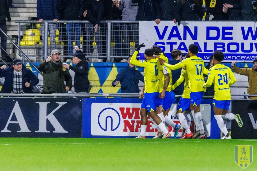 54218202098 4d79b7843b k