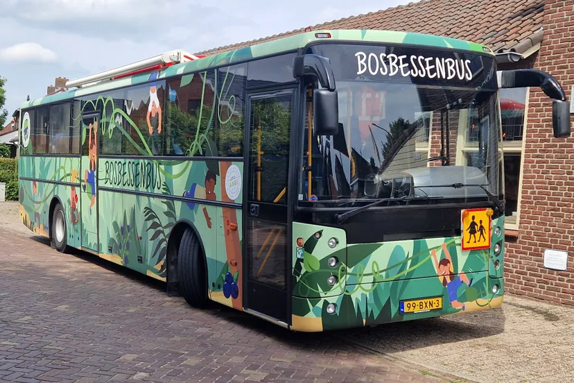 250627 bosbessenbus