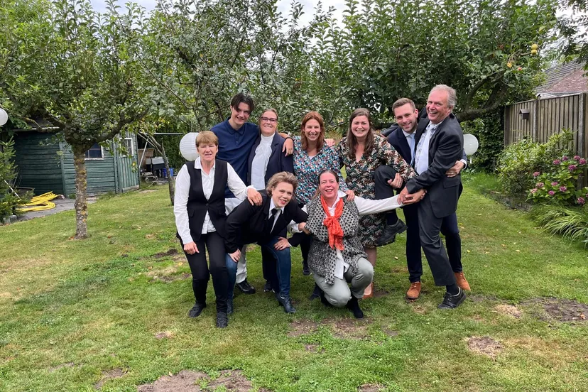 f1673c8b-c2a6-4ec6-b684-8b9df3b83112