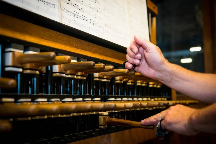 2202-Beiaardspel-Visit-Mechelen-Aikon