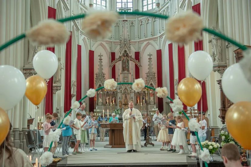 Communie Le Brun Augustinusviering Parochie Heilige  Augustinus