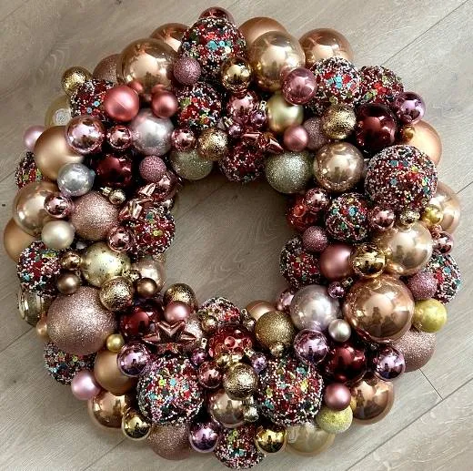 kerstballenkrans