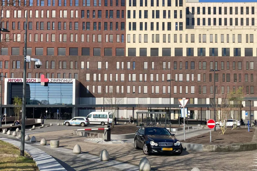 20260319-nieuwe-kiss-and-ride-bij-jbz-2