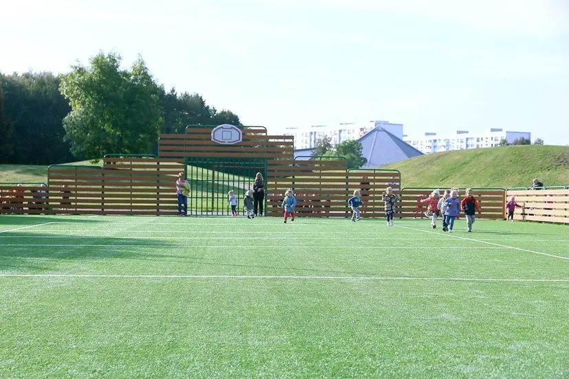 atidarytas modernus sporto aiktynas 4
