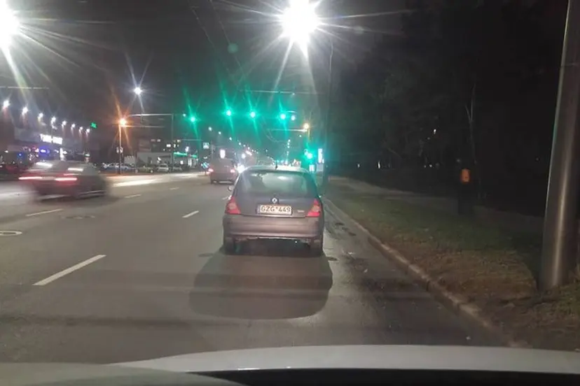 automobilis neleistinoje vietoje