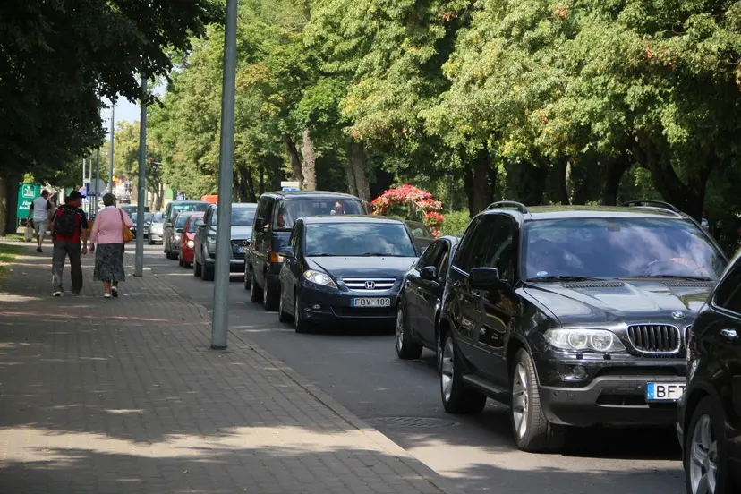 automobiliu spustys palangoje 78276351
