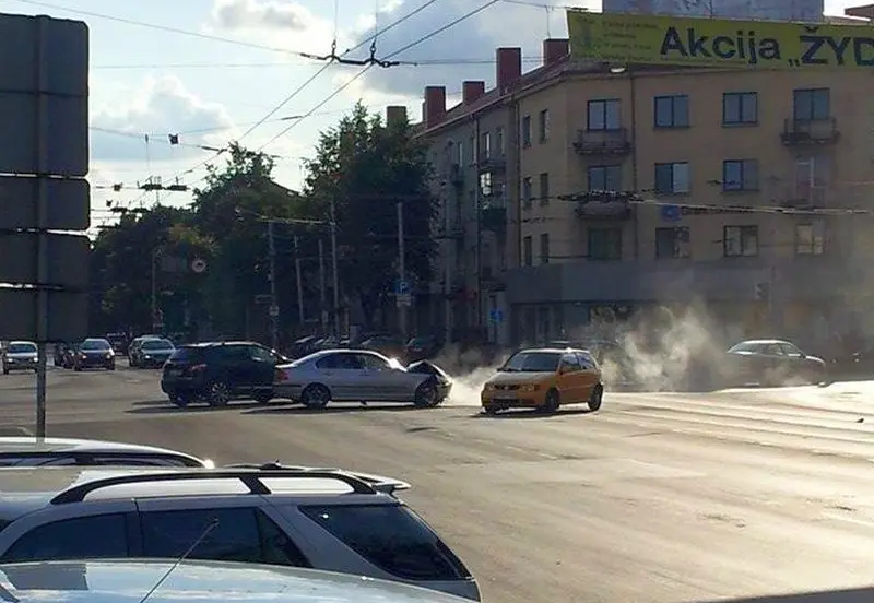 avarija