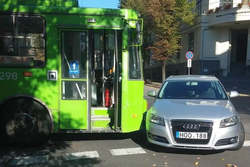 avarija