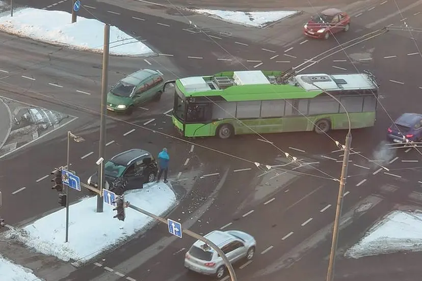 avarija