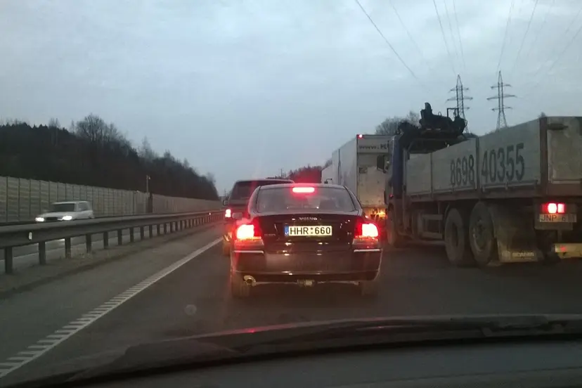 avarija aplinkkelyje 002