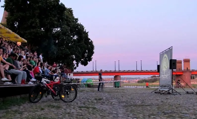 daugirdo amfiteatras