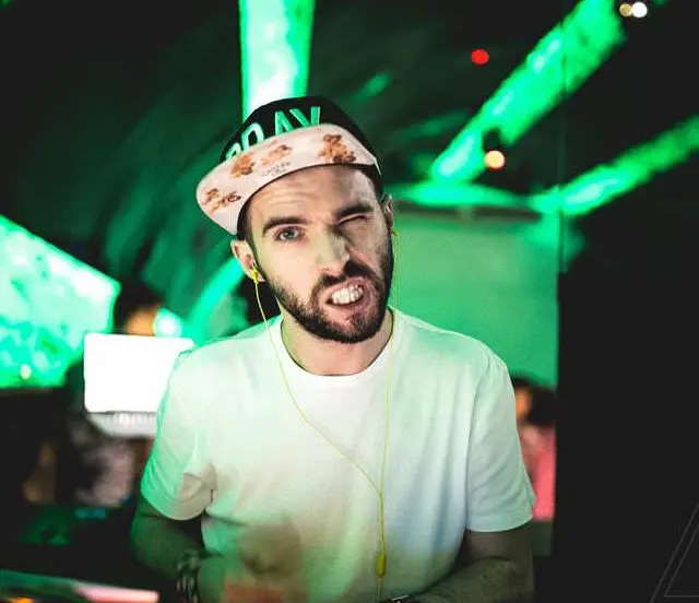 dj daaz