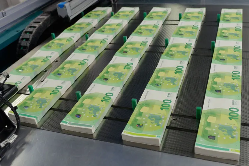 ecb bank of italia production pictures ecb9445