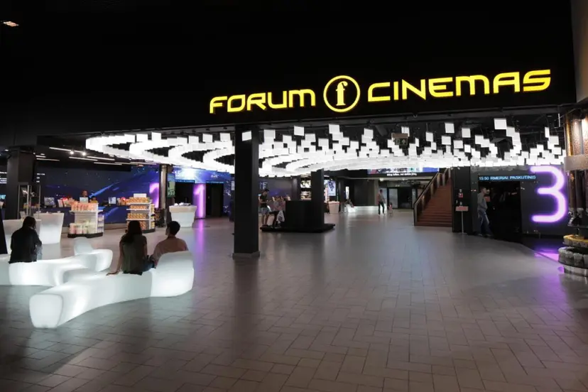 forum cinemas 4
