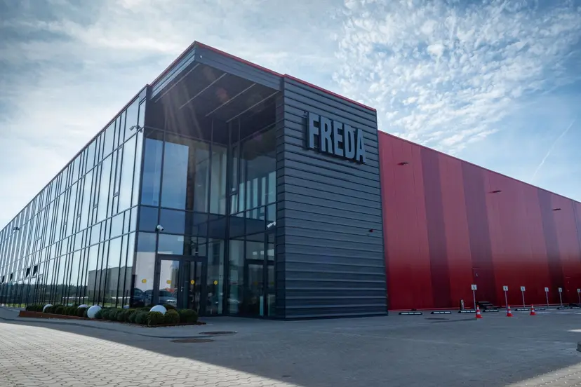 freda str pagrindine