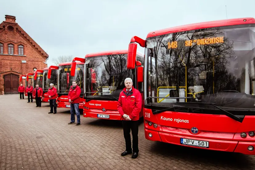 i birstona keleiviai vyksta naujais autobusais