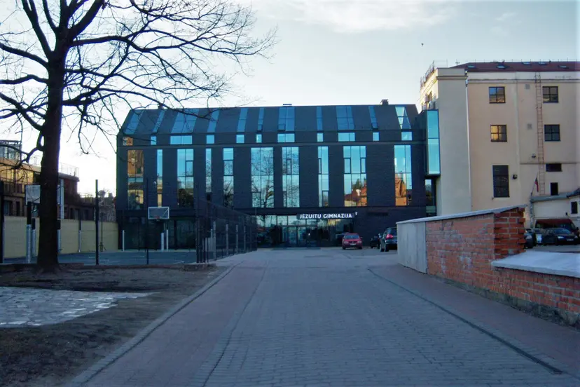 kauno jezuitu gimnazija