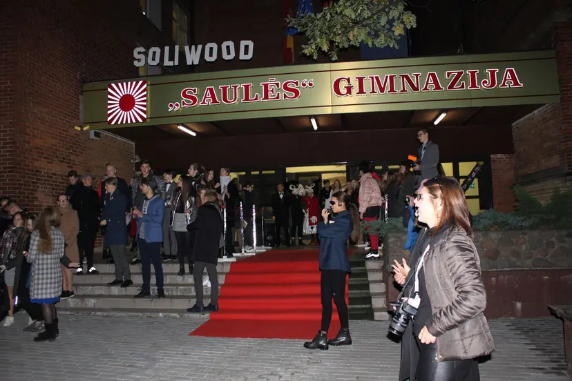 kauno saules gimnazija svencia mokytoju diena4