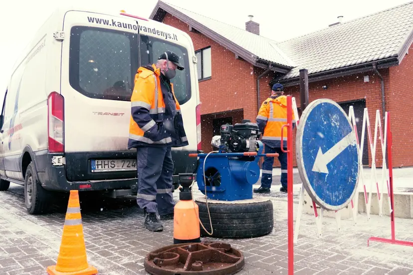 kauno vandenys lietvamzdziai00 02 51 06still038