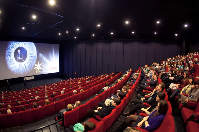 kino pavasaris