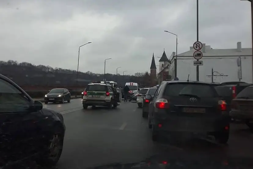 kmindaugo 4 automobiliai