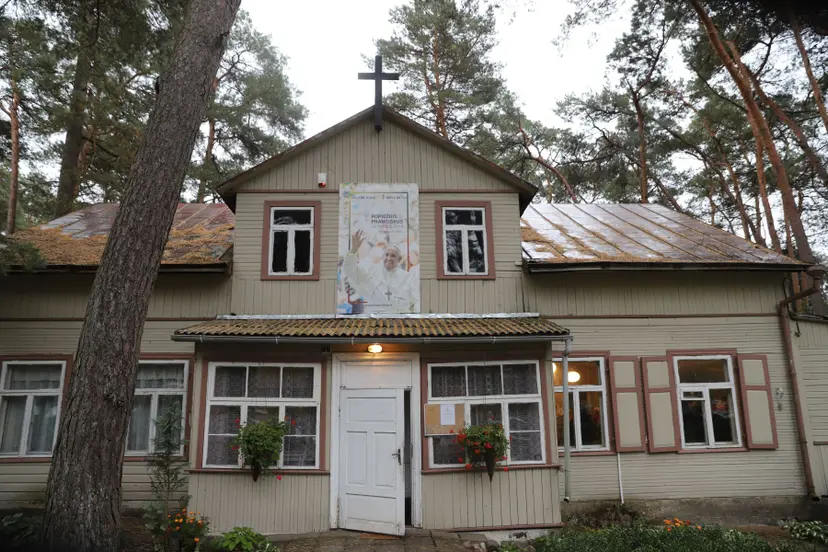 kulautuvos baznycios statybos7