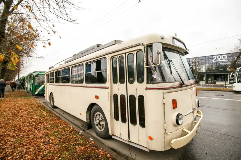 kvk 7053