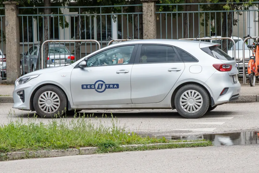 kvk 8945