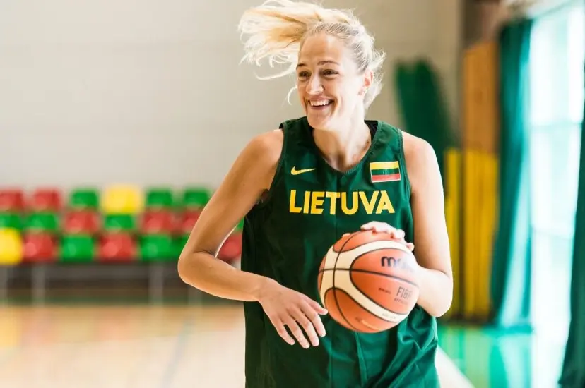 lietuvos moteru krepsinio rinktines treniruote foto linas zemgulis 81995555