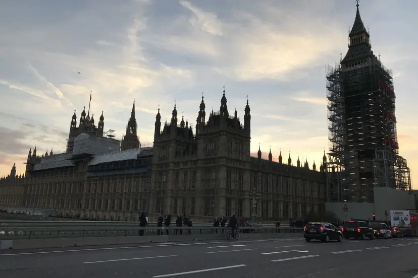 londonas 76935799