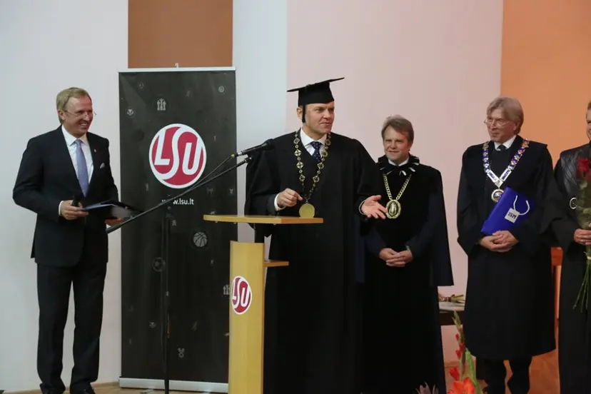 lsu rektoriaus inauguracija 08